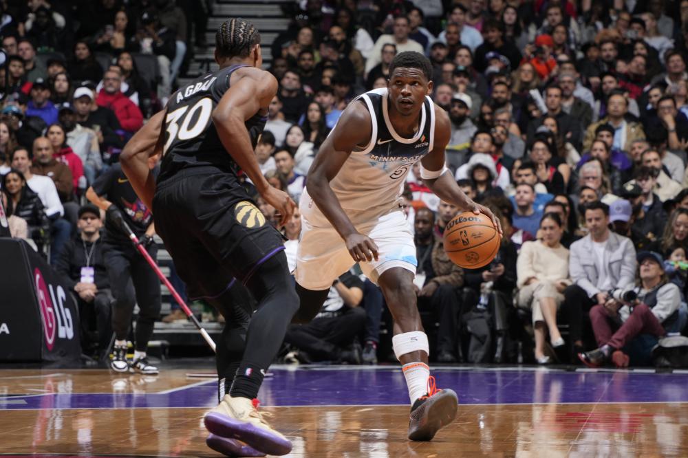 更是年轻球 更是年轻球